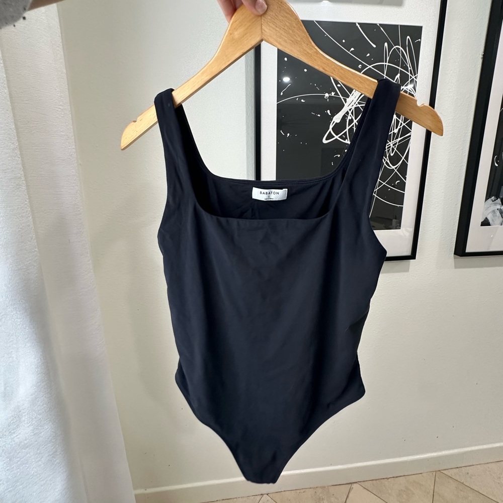 Black Squareneck Babaton Thong Bodysuit Size L